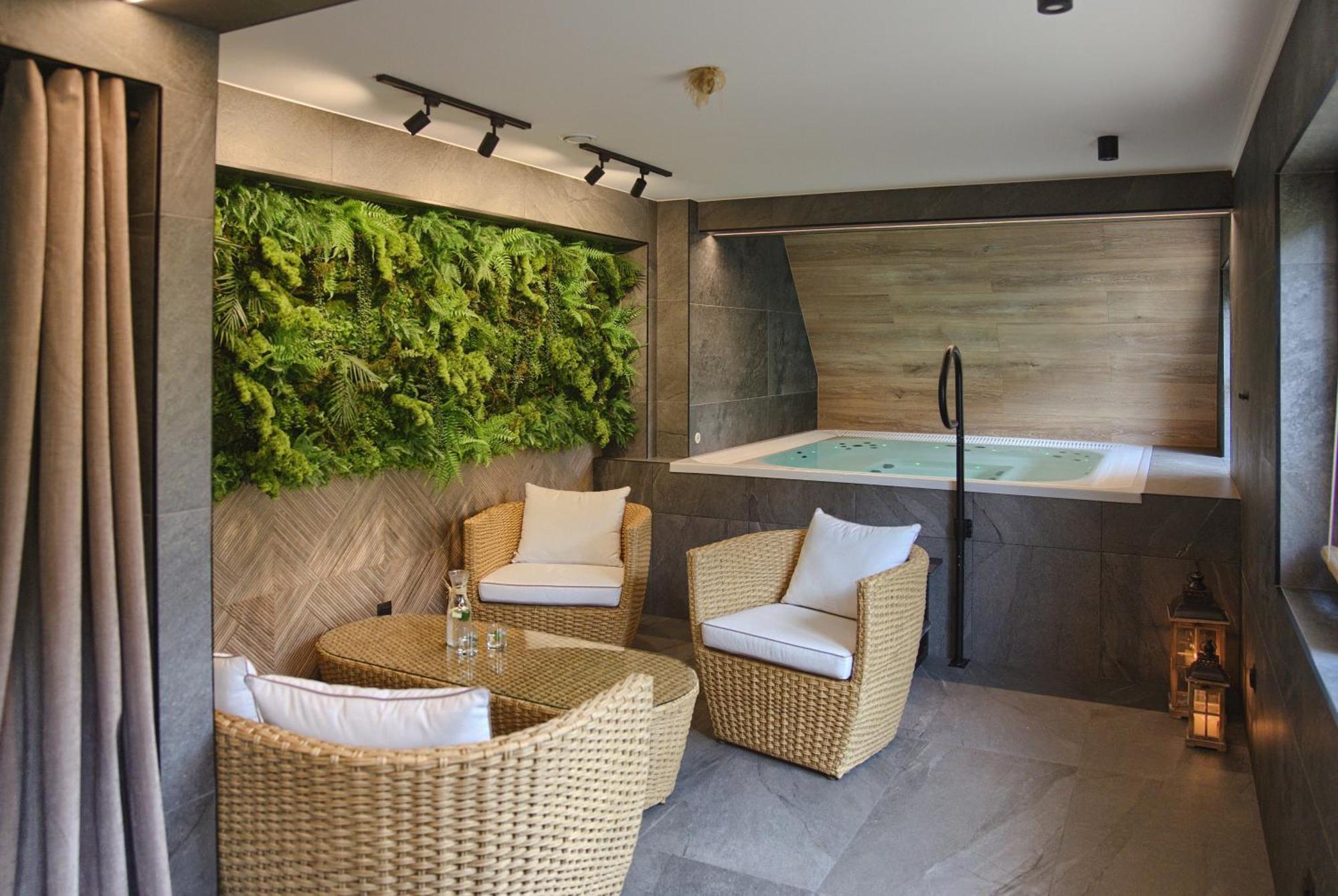 Pensjonat Litworowka Wellness&Spa بورونين المظهر الخارجي الصورة